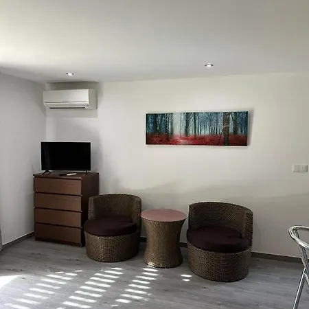 مزرعة للإقامة Quinta Do Rio Geres Bouro