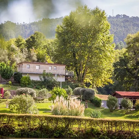 Quinta Do Rio Geres Lantgård Bouro