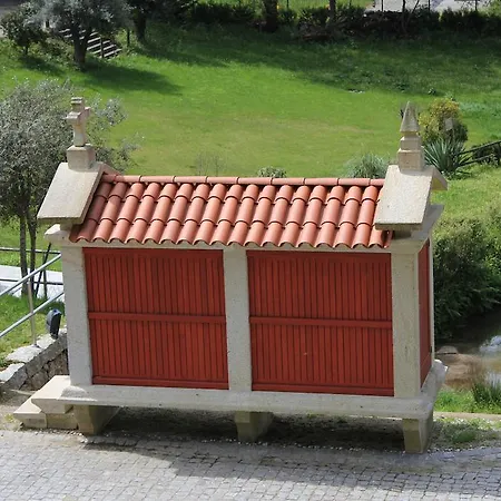 Quinta Do Rio Geres Bouro