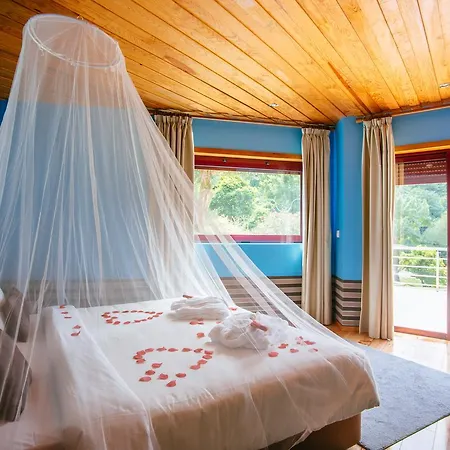 Quinta Do Rio Geres Lantgård Bouro