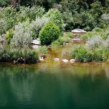 Quinta Do Rio Geres בית חווה