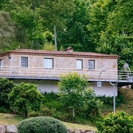 Quinta Do Rio Geres בית חווה Bouro
