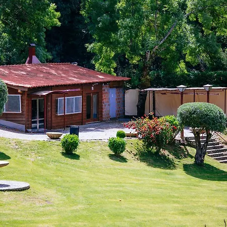 Quinta Do Rio Geres Lantgård Bouro